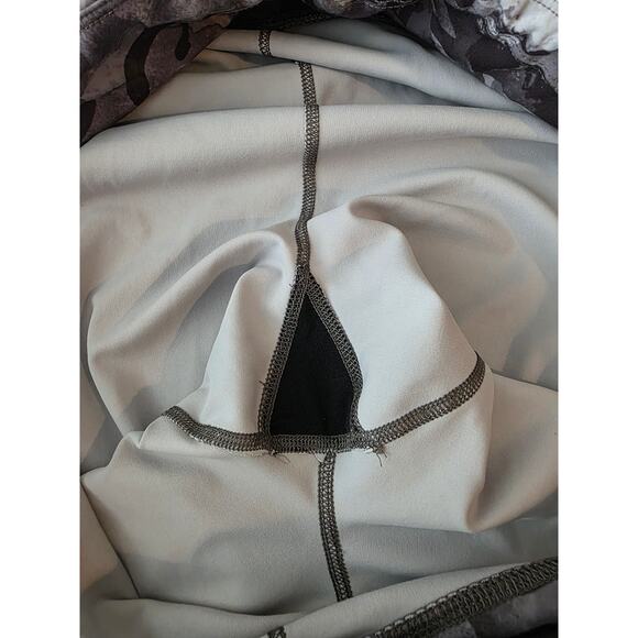 Duluth Trading black grey athletic workout leggings - XL - Picture 6 of 6